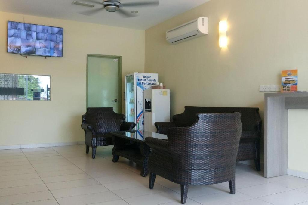 Hotel Suria Malaqa Малакка Экстерьер фото
